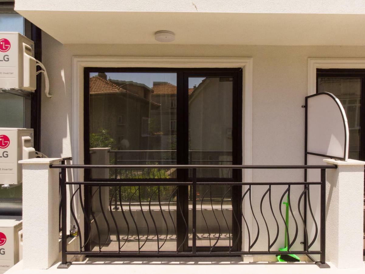 La Familia Apartments Warna Zewnętrze zdjęcie